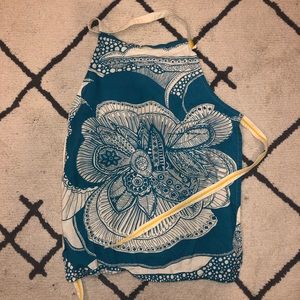 Cute Anthropologie apron in great condition!
